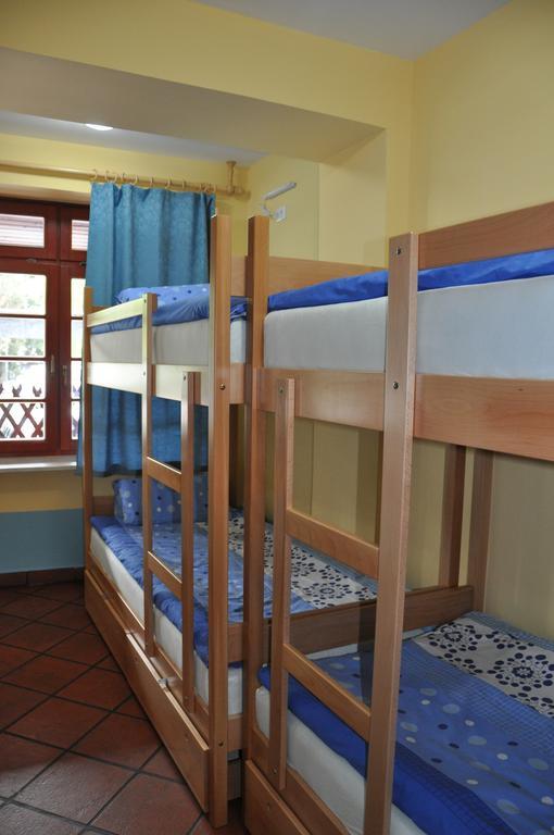 Europa Hostel Portorož Oda fotoğraf