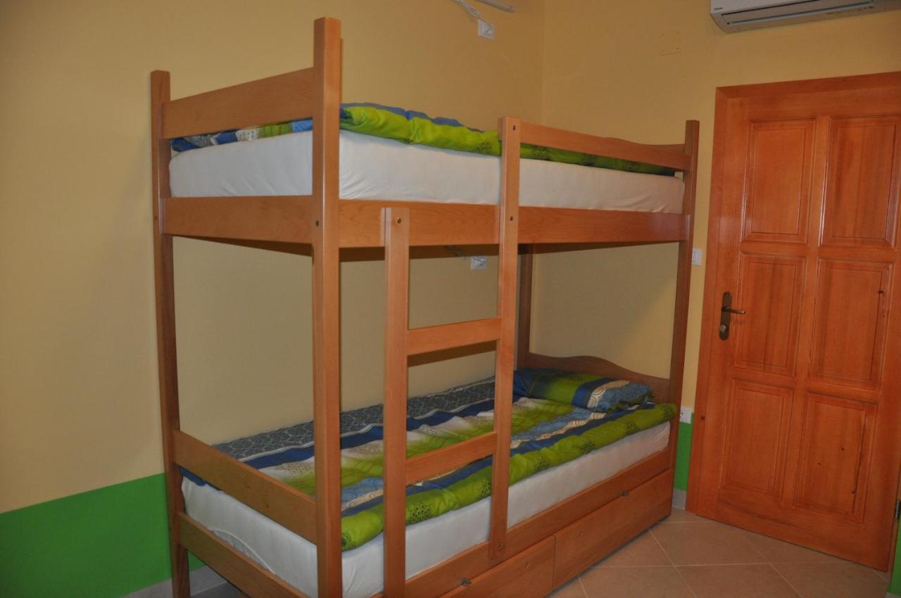 Europa Hostel Portorož Oda fotoğraf